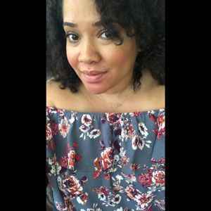 Meet your Posher, Maria